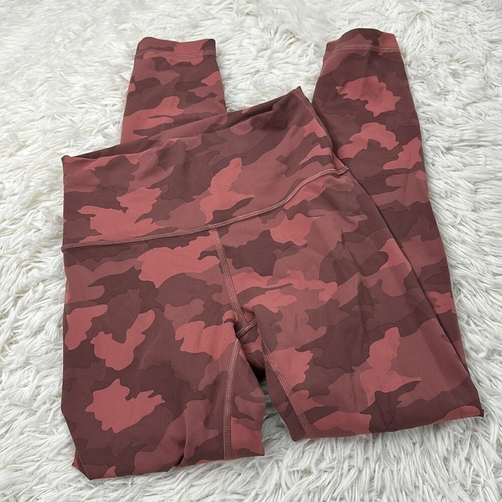 Lululemon Wunder Train High-Rise Tight 25" Heritage 365 Camo Brier Rose Multi